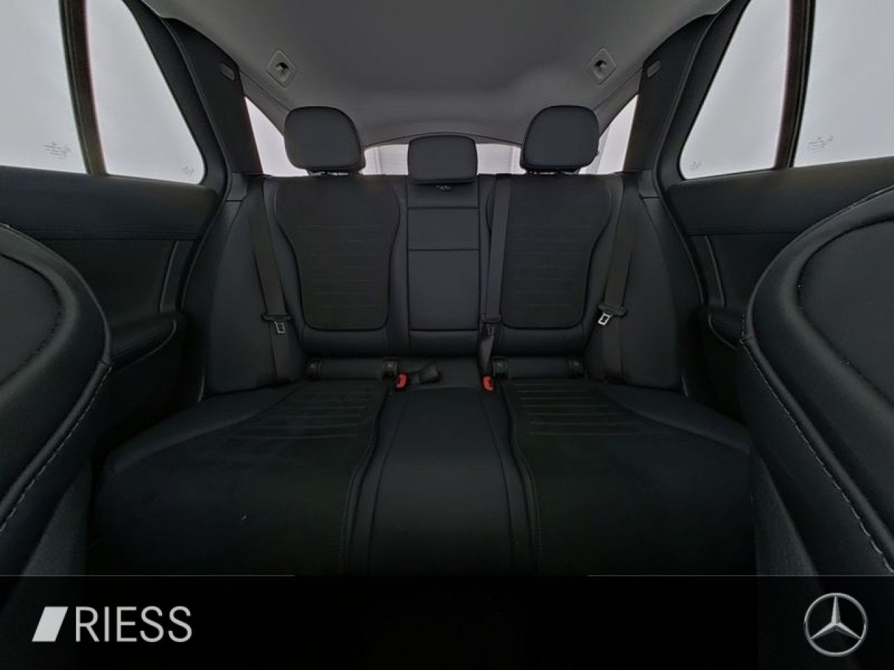 Mercedes-Benz C-Klasse – Bild 7