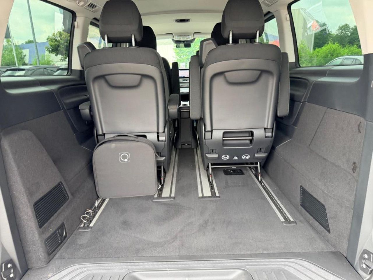 Mercedes-Benz EQV – Bild 16