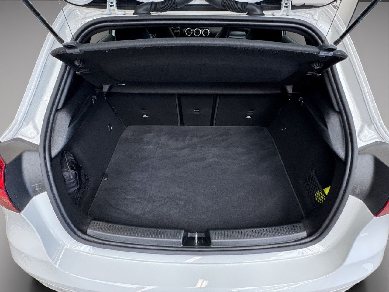 Mercedes-Benz A-Klasse – Bild 11