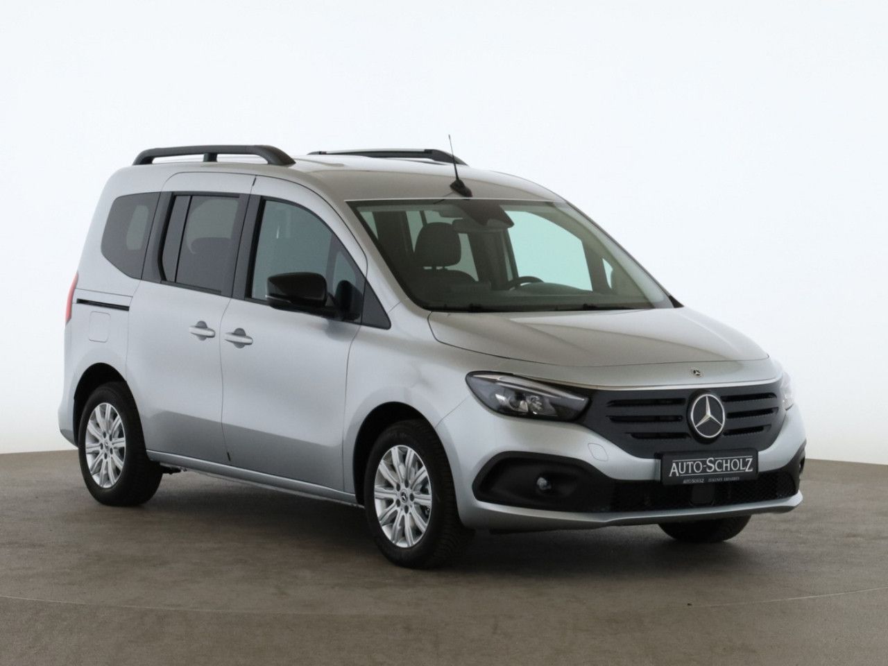 Mercedes-Benz EQT – Bild 8