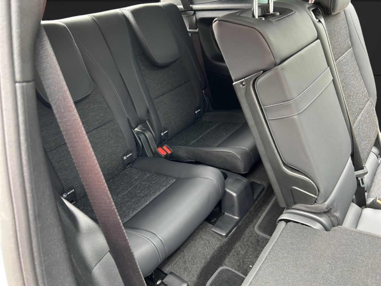 Mercedes-Benz GLB – Bild 17
