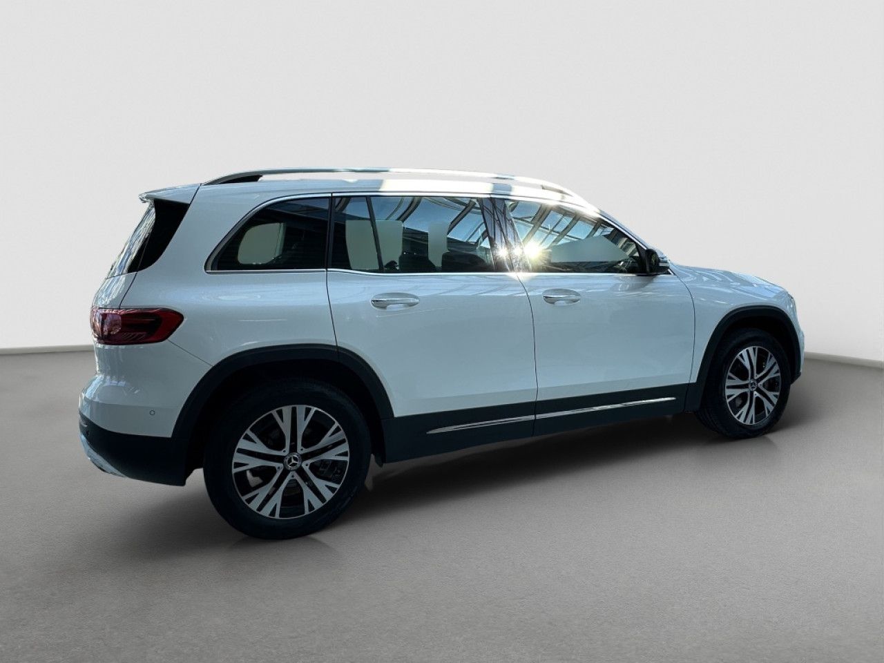 Mercedes-Benz GLB – Bild 2