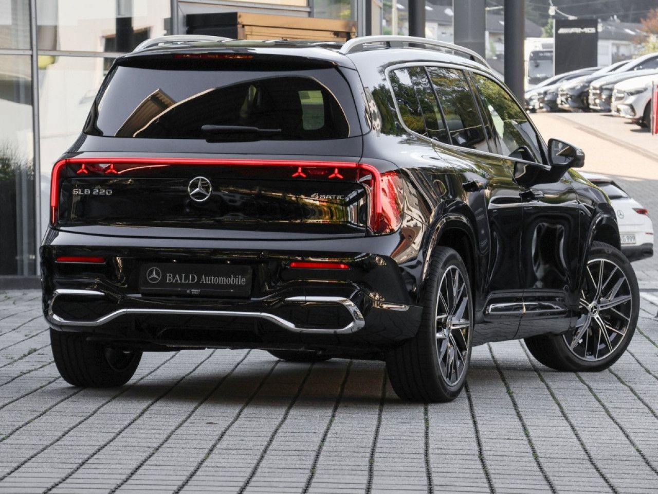 Mercedes-Benz GLB – Bild 2