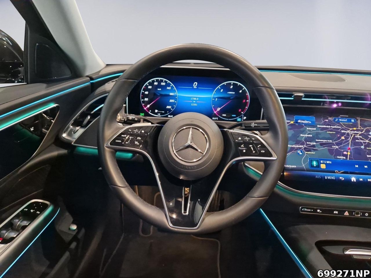 Mercedes-Benz E-Klasse – Bild 9