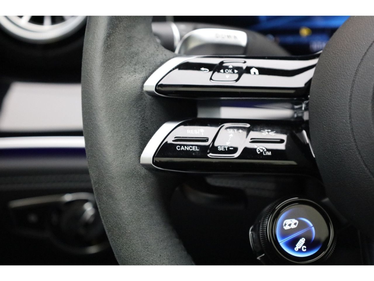 Fahrzeugbild 18 / 25