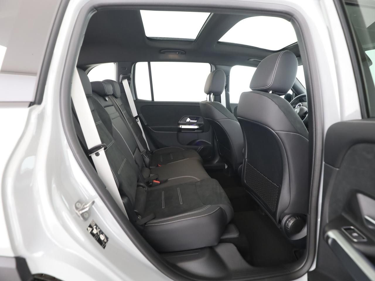 Mercedes-Benz GLB – Bild 14