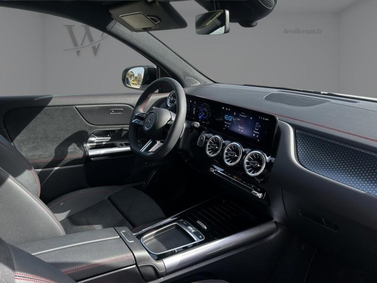 Photo du v&eacute;hicule 15 / 18