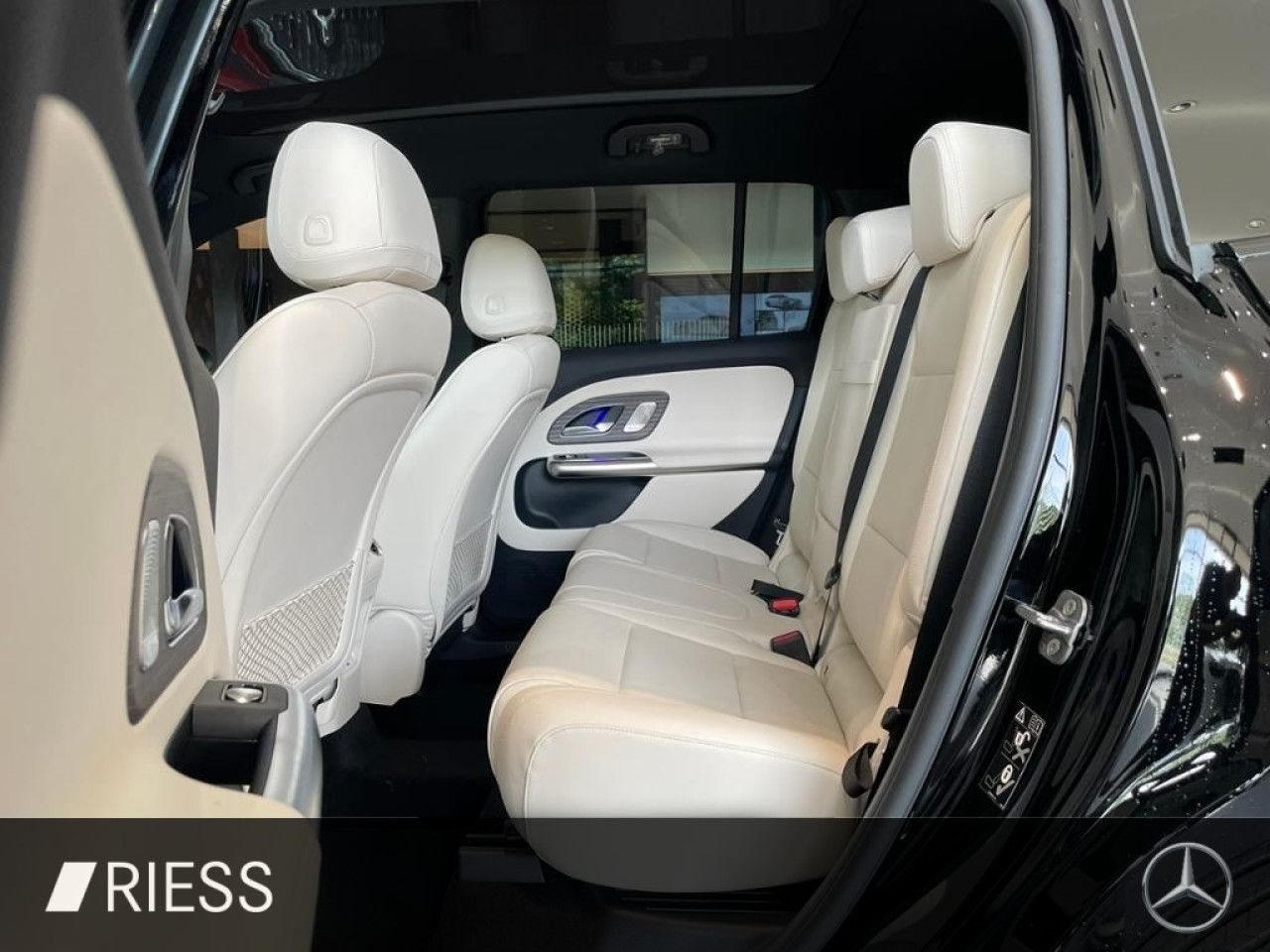 Mercedes-Benz GLB – Bild 4