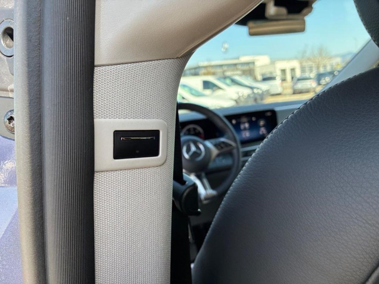 Fahrzeugbild 25 / 29