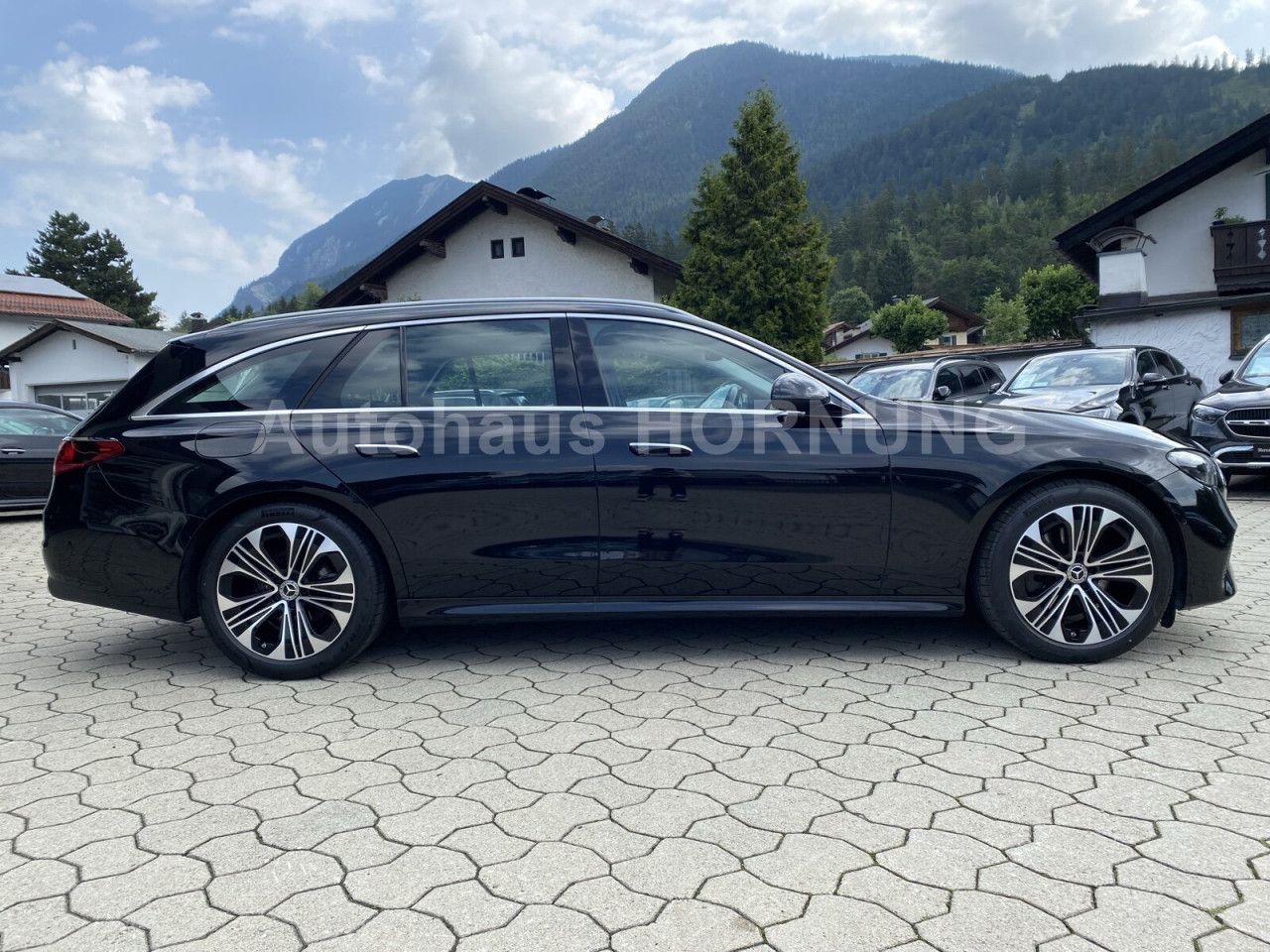 Mercedes-Benz E-Klasse – Bild 4