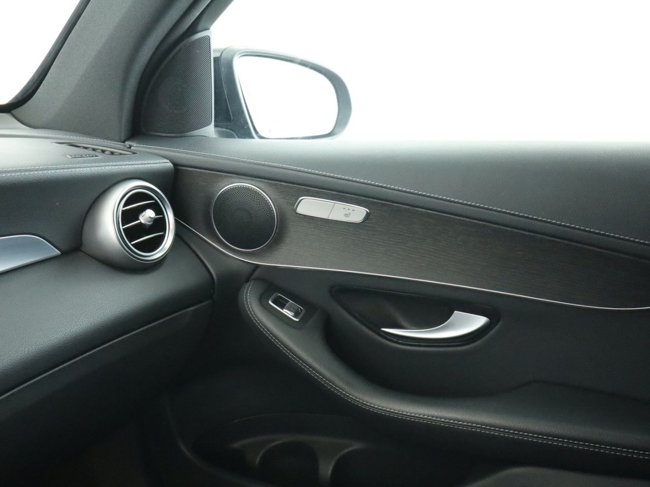 Fahrzeugbild 16 / 26