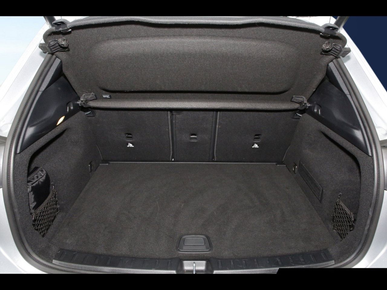 Mercedes-Benz GLA – Bild 15