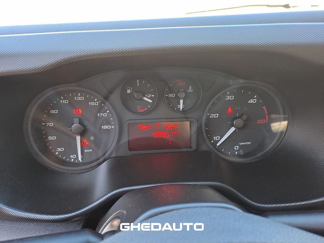 IVECO | 35C12 - 35C12