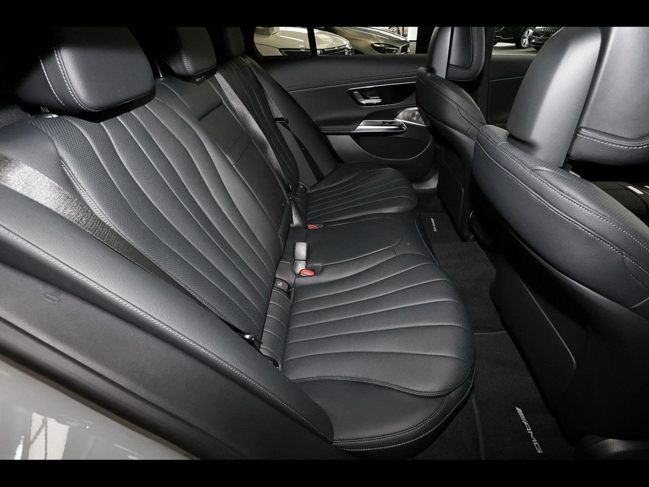 Mercedes-Benz E-Klasse – Bild 6