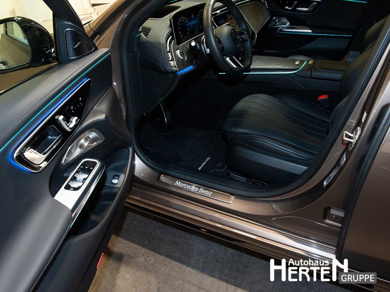 Mercedes-Benz E-Klasse – Bild 13