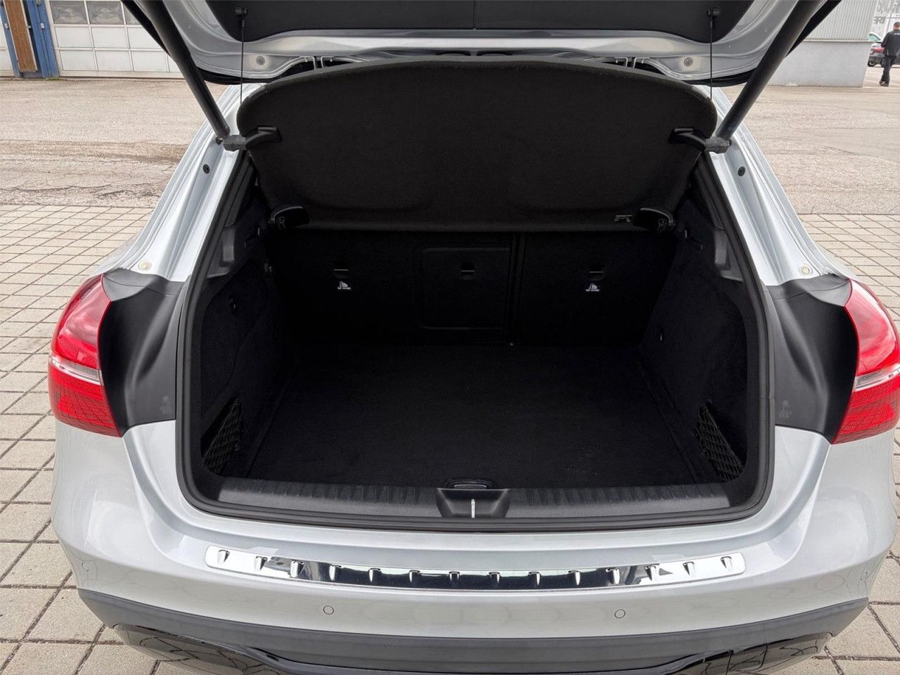 Fahrzeugbild 19 / 21