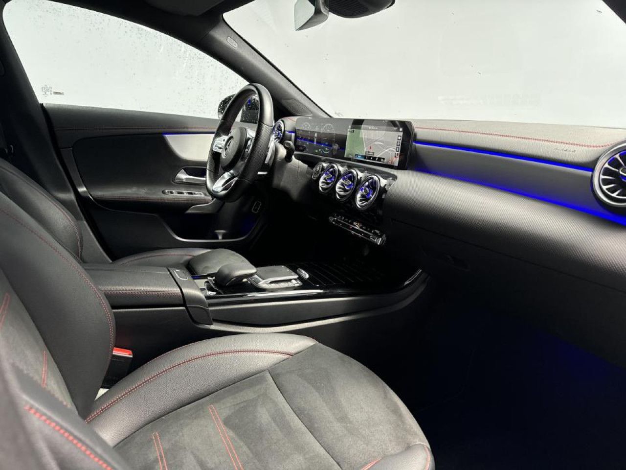 Zdjęcie pojazdu 21 / 23