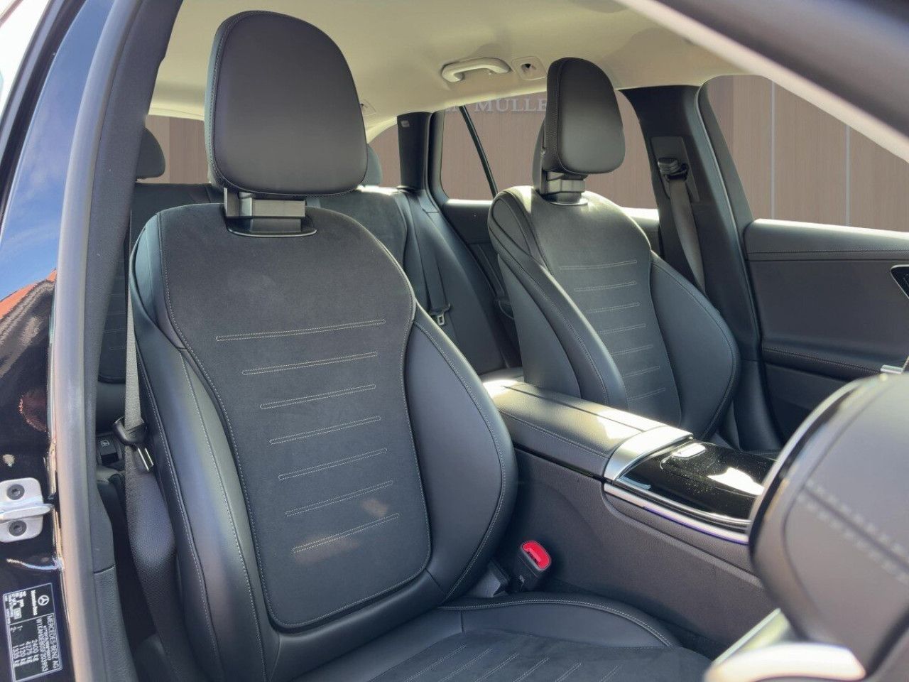 Mercedes-Benz C-Klasse – Bild 18