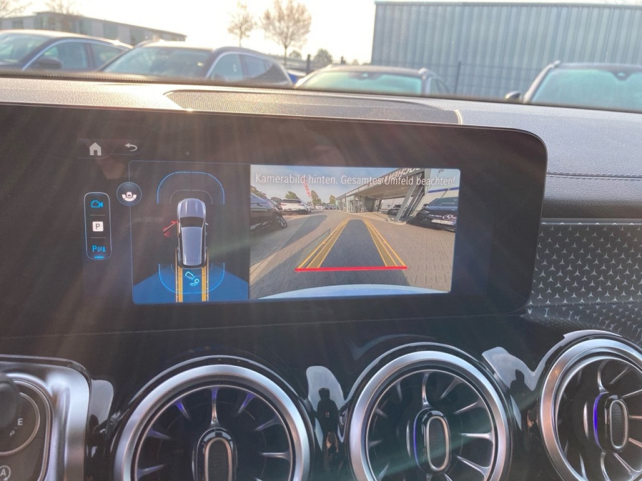 Mercedes-Benz GLB – Bild 14