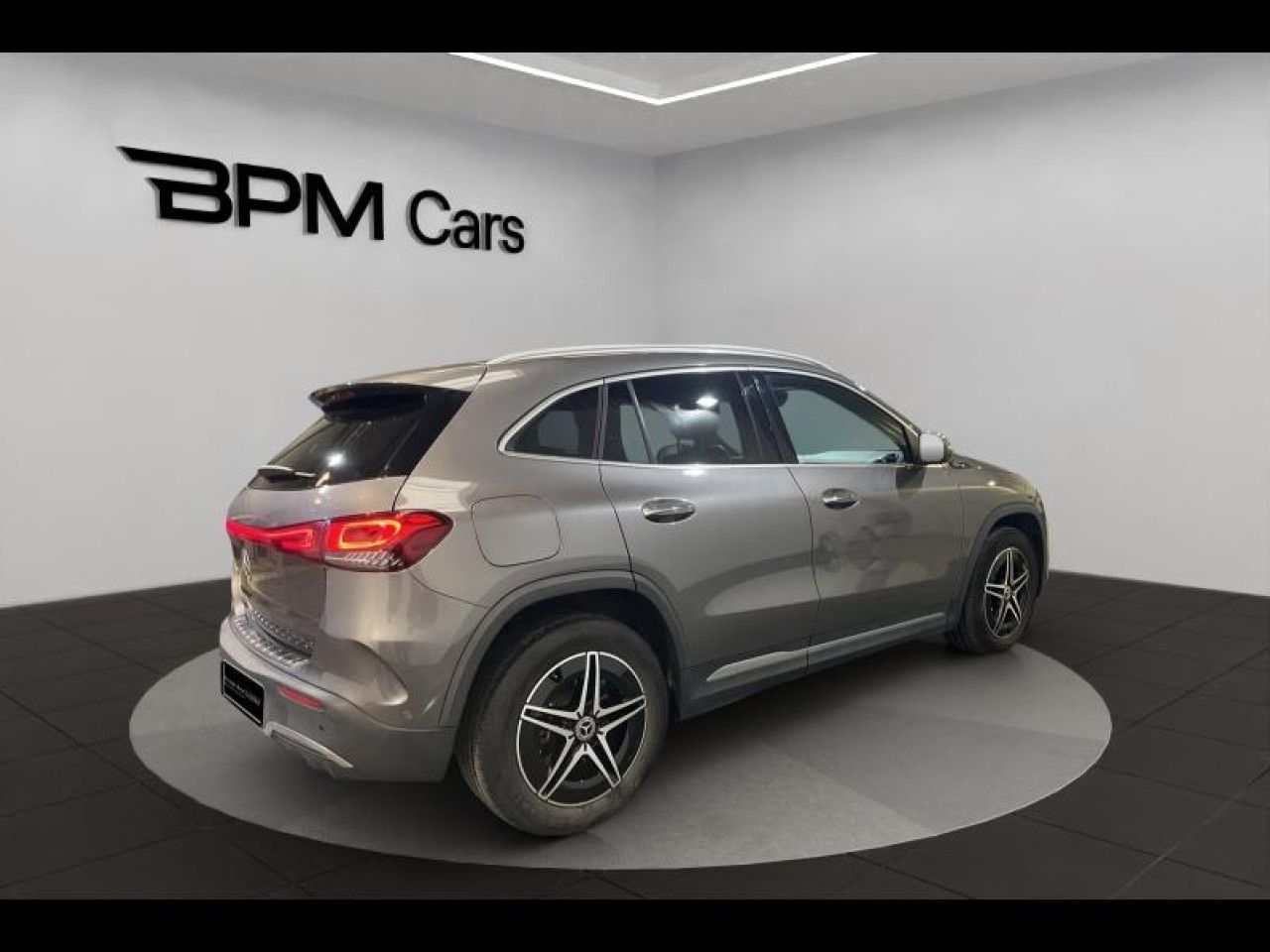 Photo du v&eacute;hicule 5 / 18