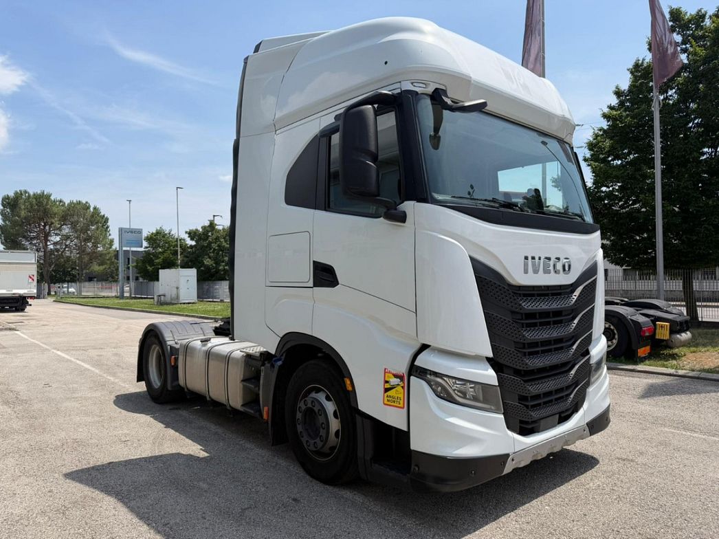 IVECO | IVECO S-WAY AS440S49T/P TRATTORE STRADALE