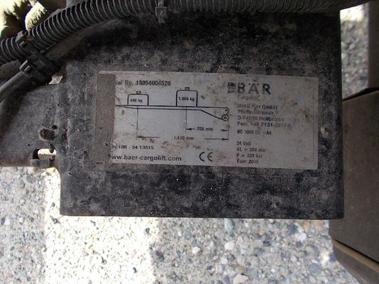 Vehicle image 12 / 12