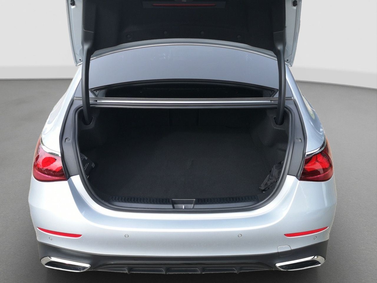 Mercedes-Benz E-Klasse – Bild 19