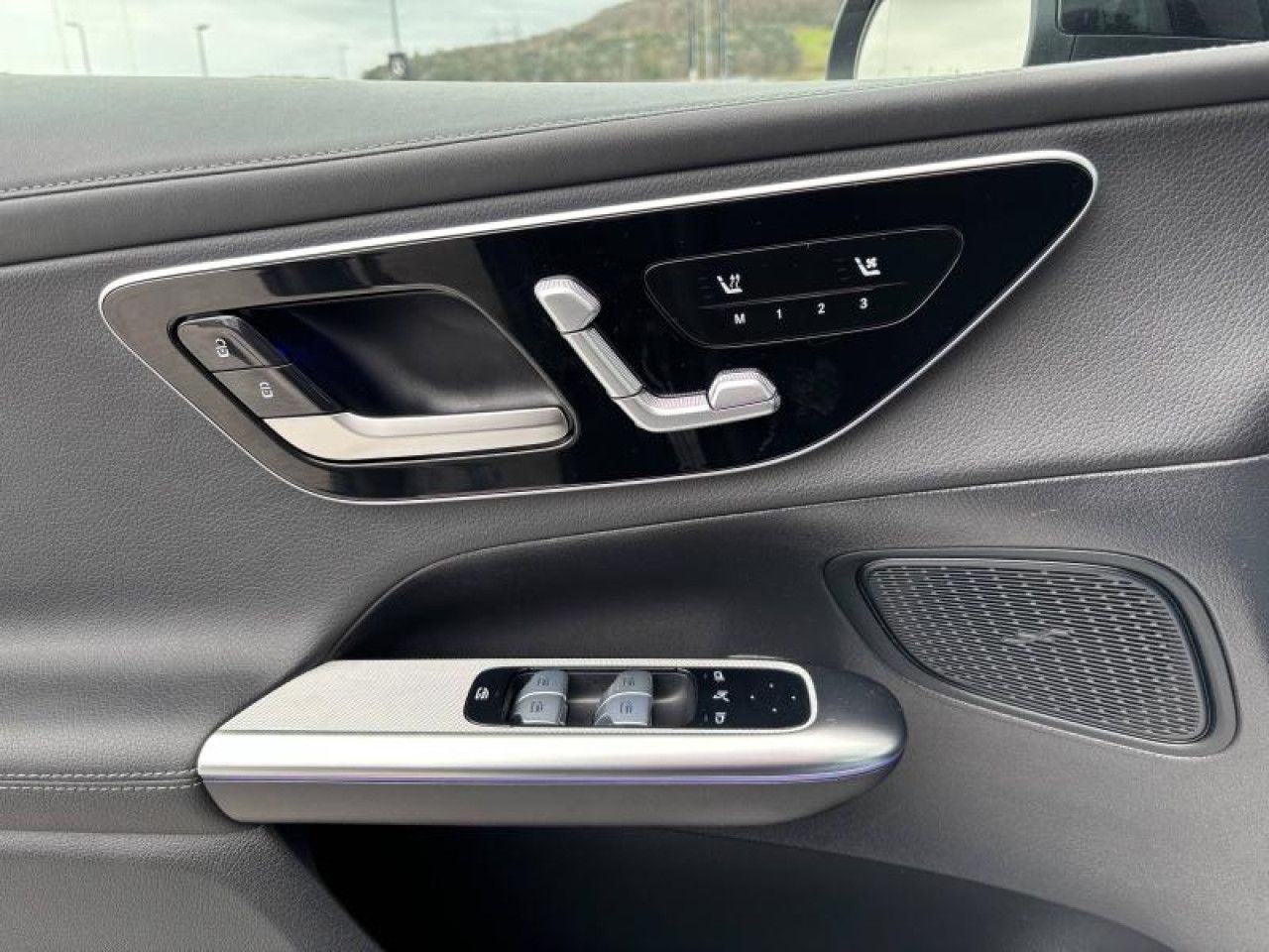 Photo du v&eacute;hicule 12 / 16