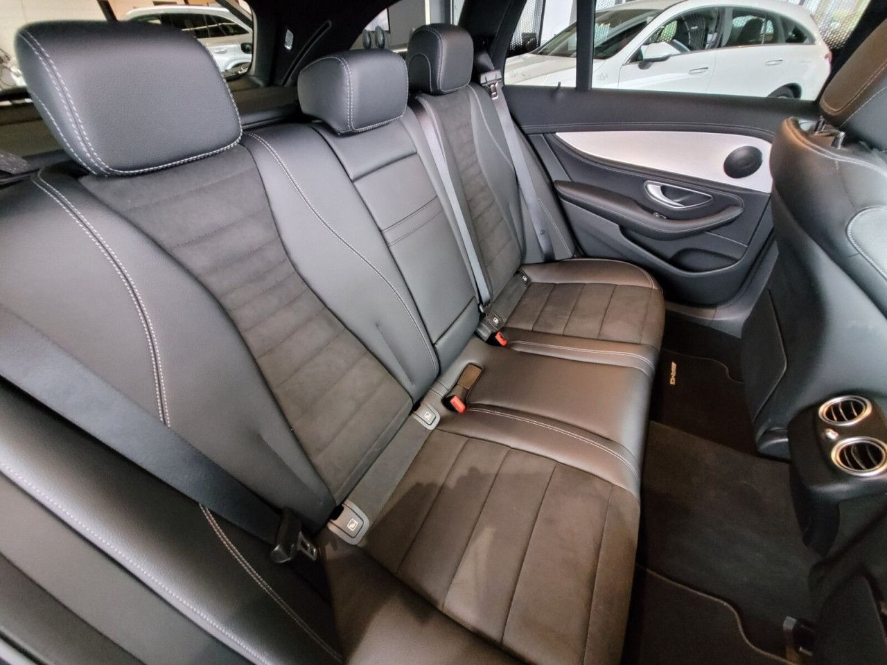 Fahrzeugbild 10 / 15