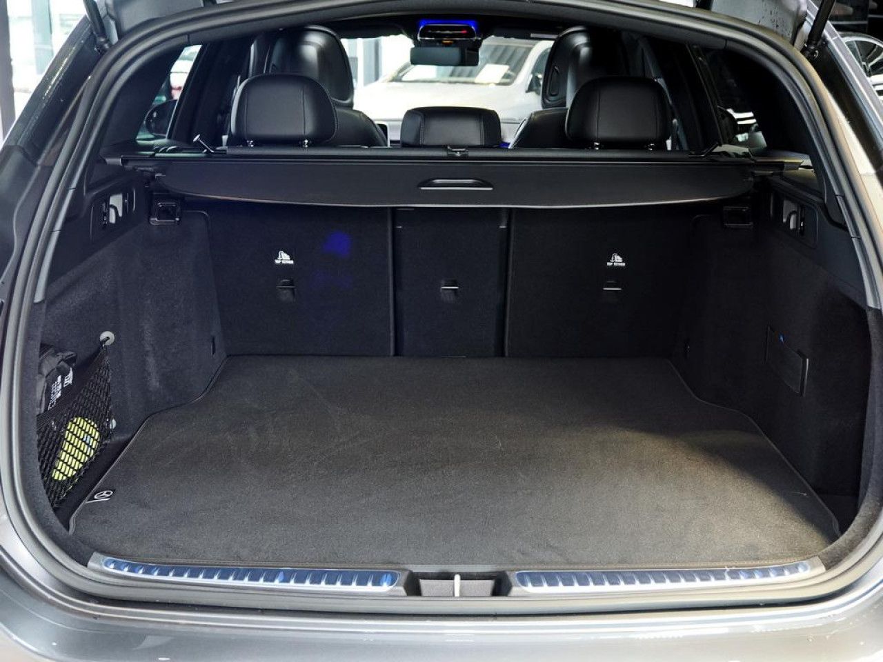 Mercedes-Benz C-Klasse – Bild 18