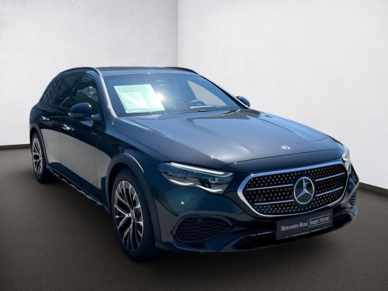 Mercedes-Benz E-Klasse – Bild 6