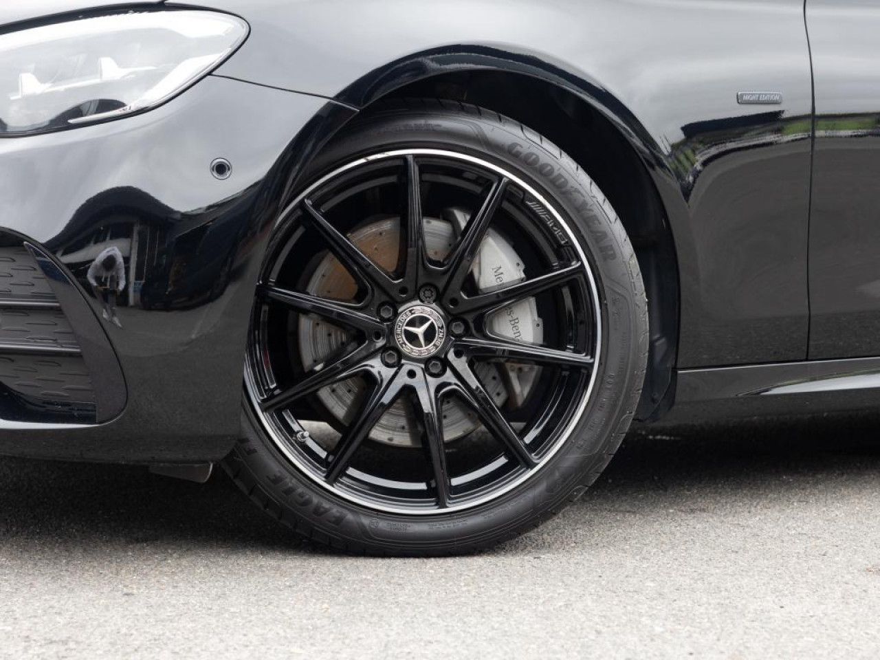 Mercedes-Benz E-Klasse – Bild 4