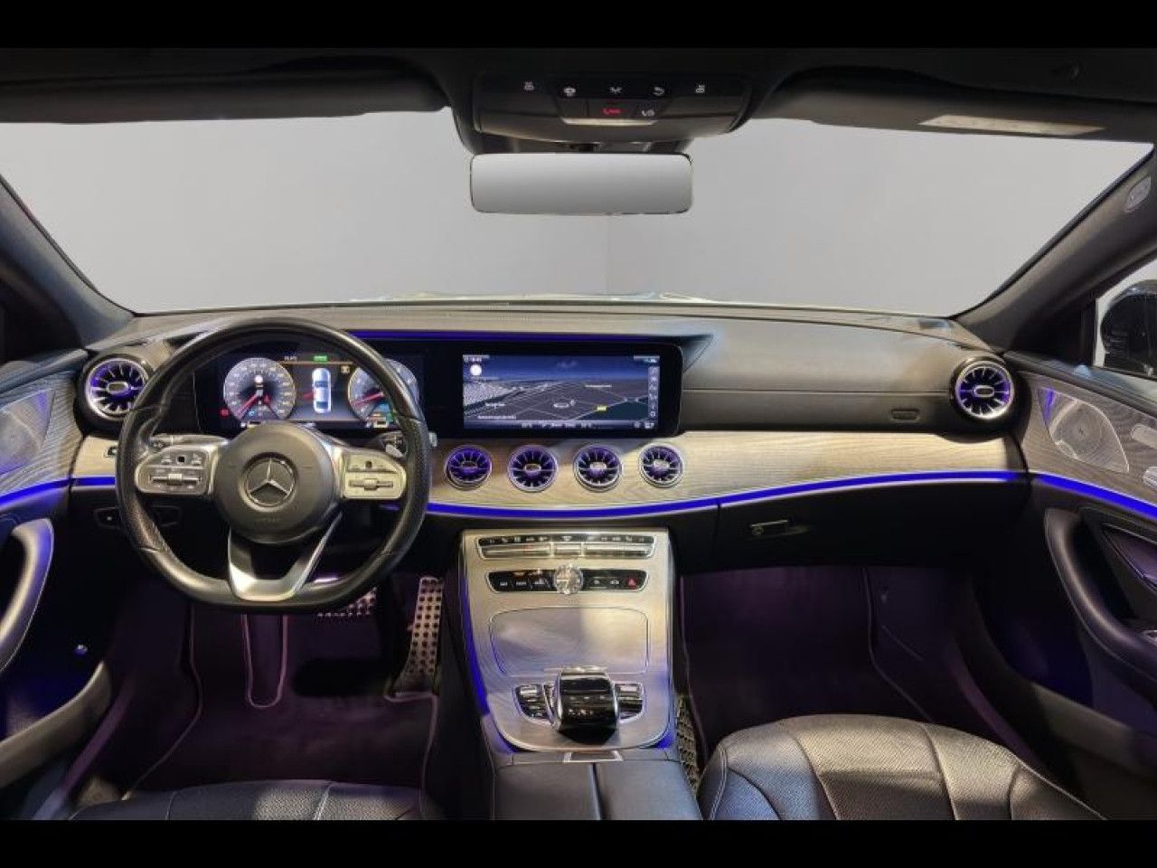 Photo du véhicule 8 / 18