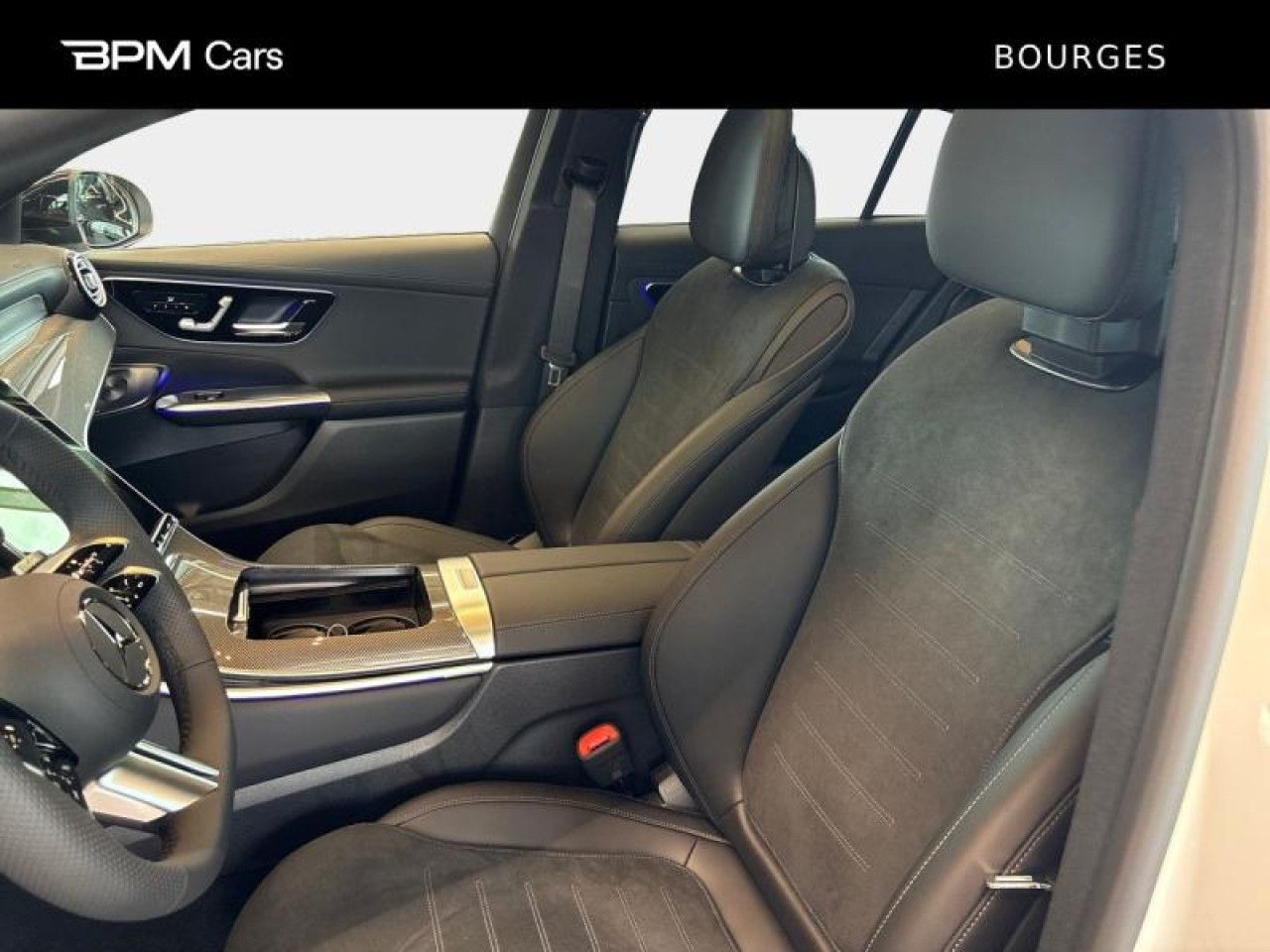 Photo du v&eacute;hicule 8 / 18