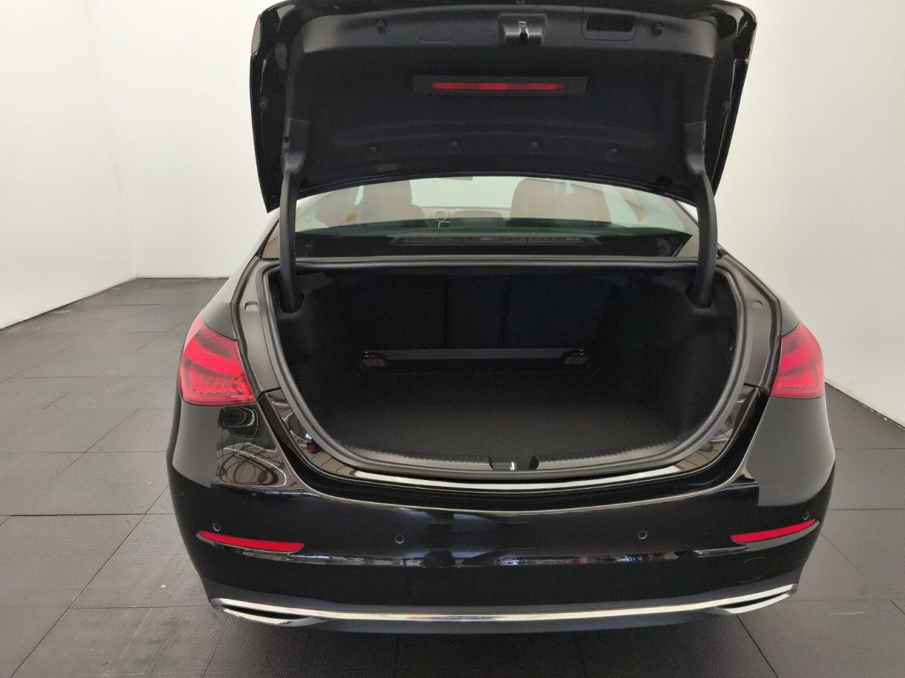 Mercedes-Benz C-Klasse – Bild 10