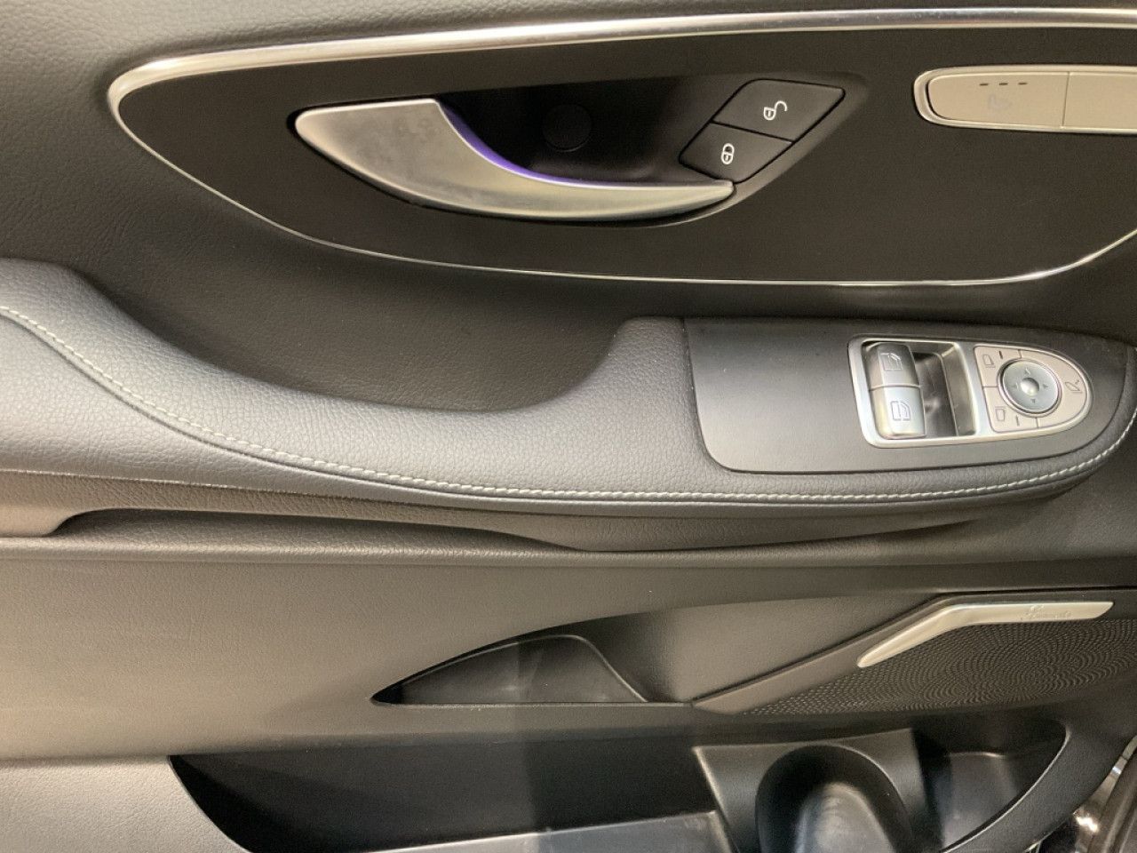 Fahrzeugbild 14 / 15