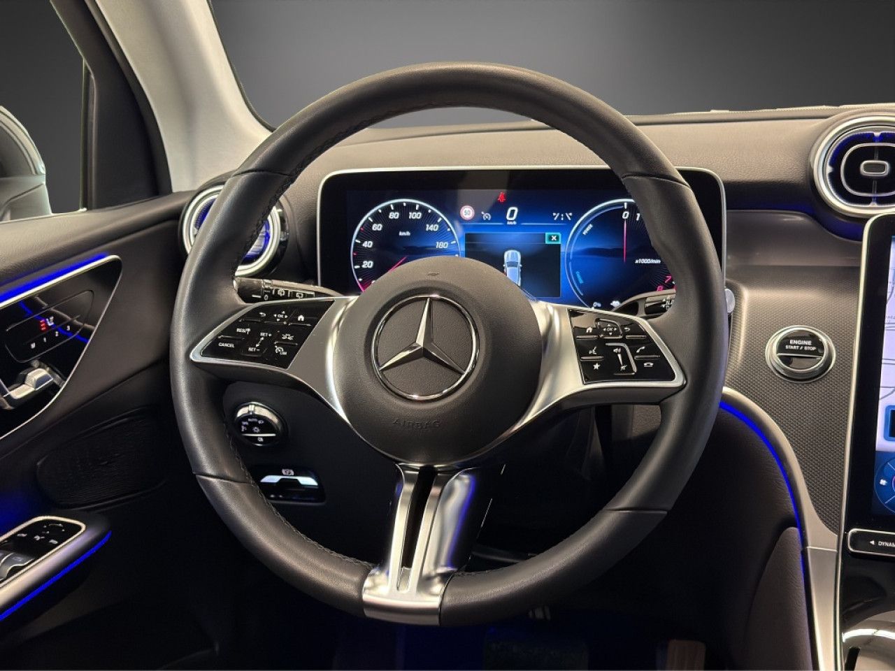 Mercedes-Benz GLC – Bild 16