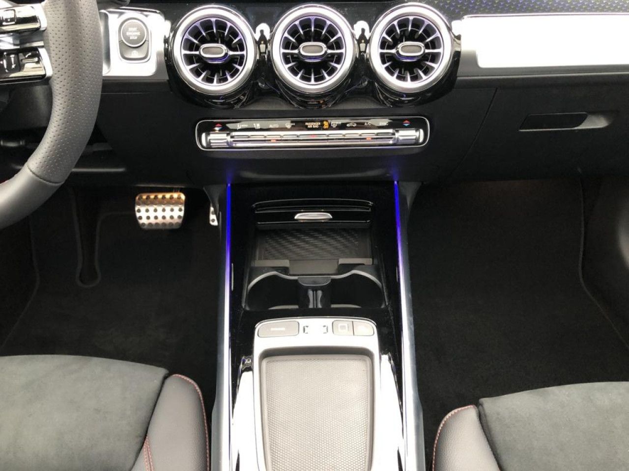 Mercedes-Benz GLB – Bild 14