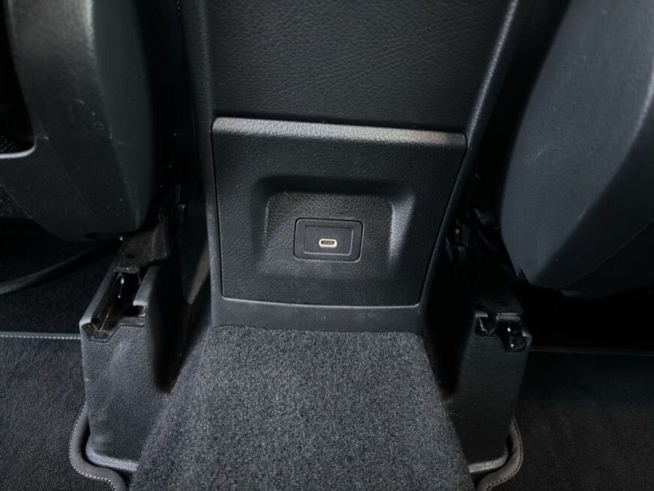 Fahrzeugbild 27 / 30