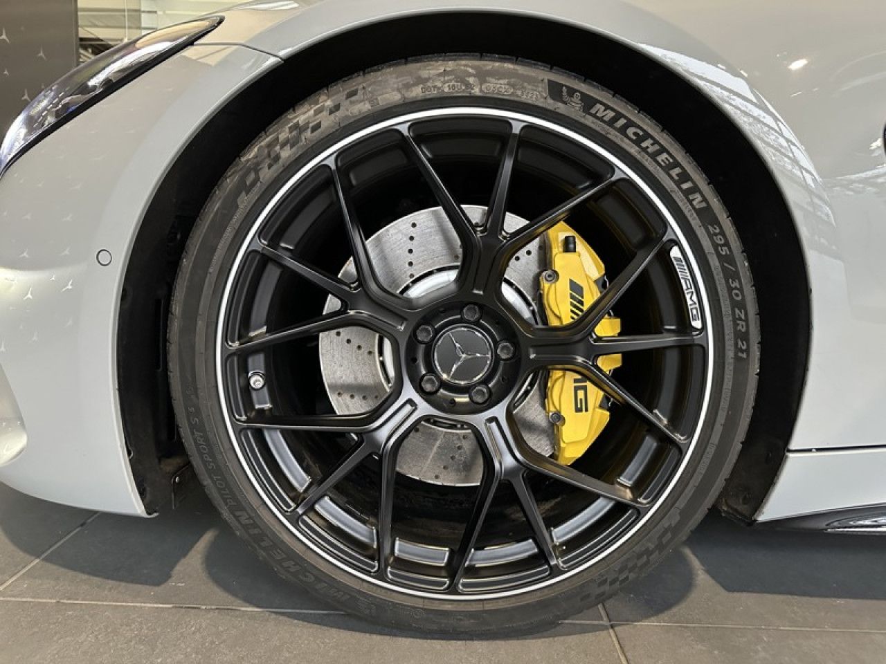 Photo du véhicule 9 / 18