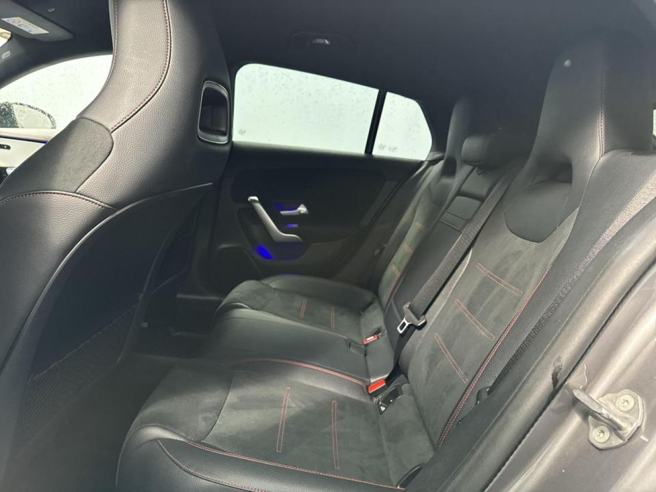 Zdjęcie pojazdu 18 / 23