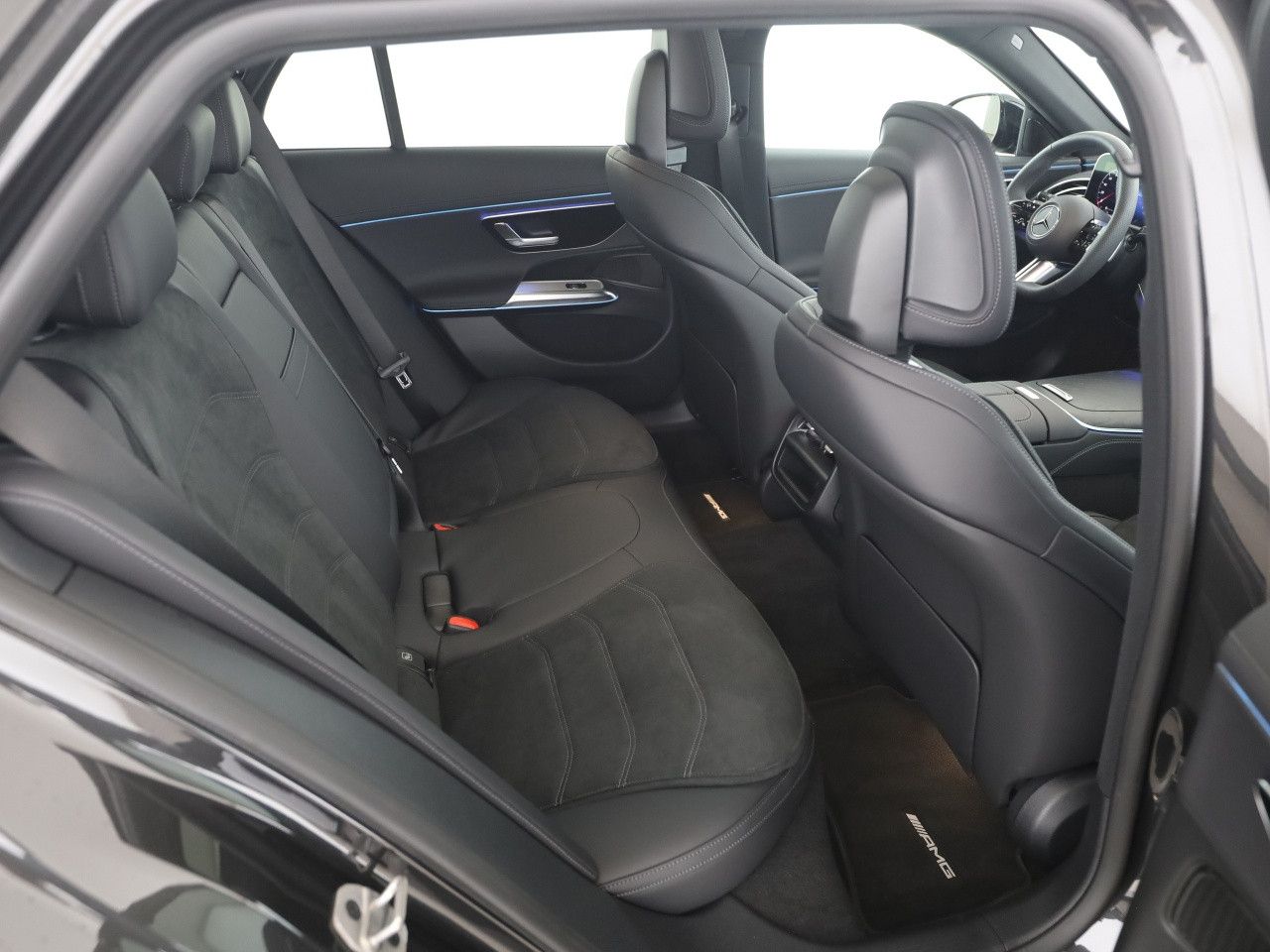 Mercedes-Benz E-Klasse – Bild 14
