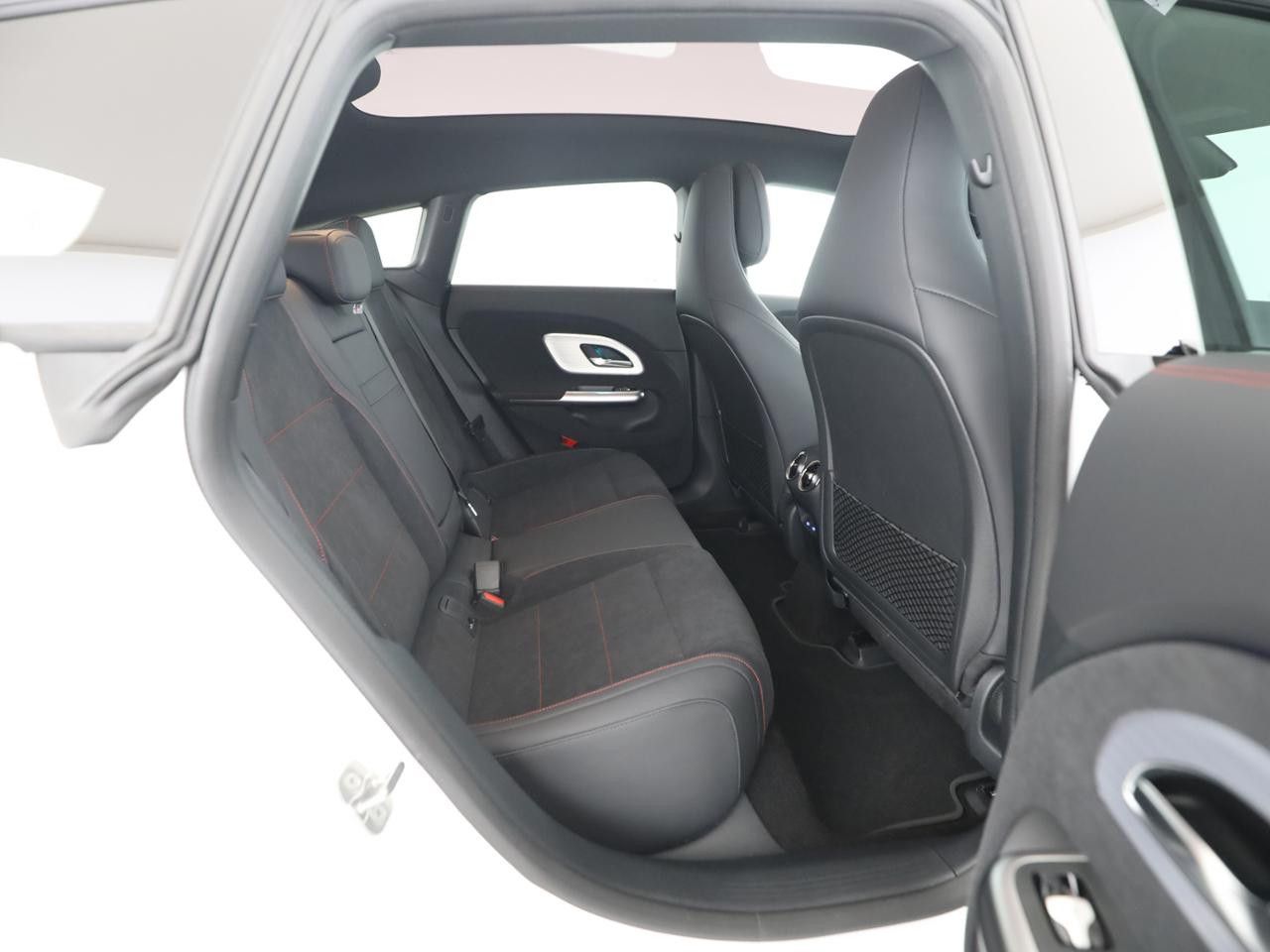 Mercedes-Benz CLA – Bild 15
