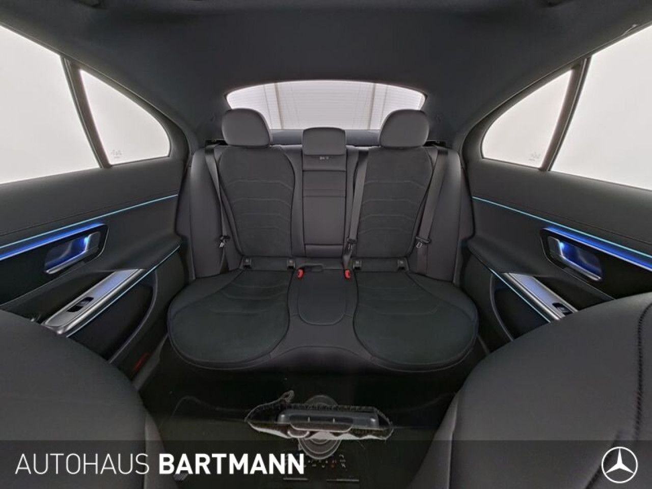 Mercedes-Benz E-Klasse – Bild 10