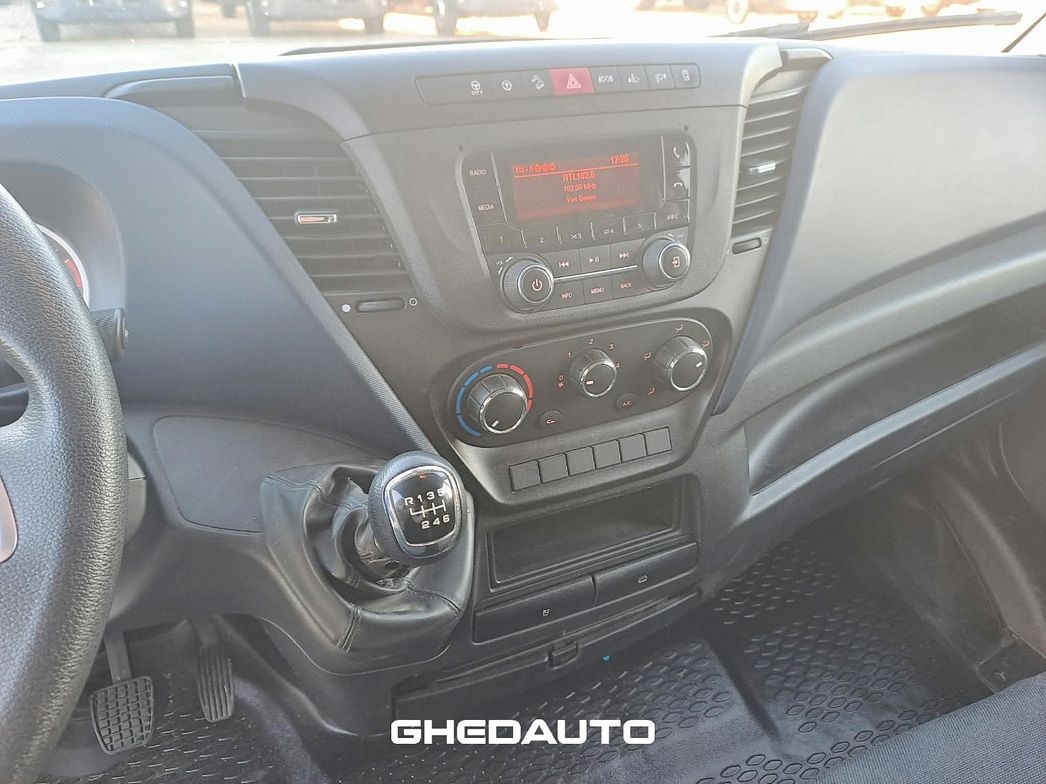 IVECO | DAILY 35C14 A METANO BOX IN LEGA