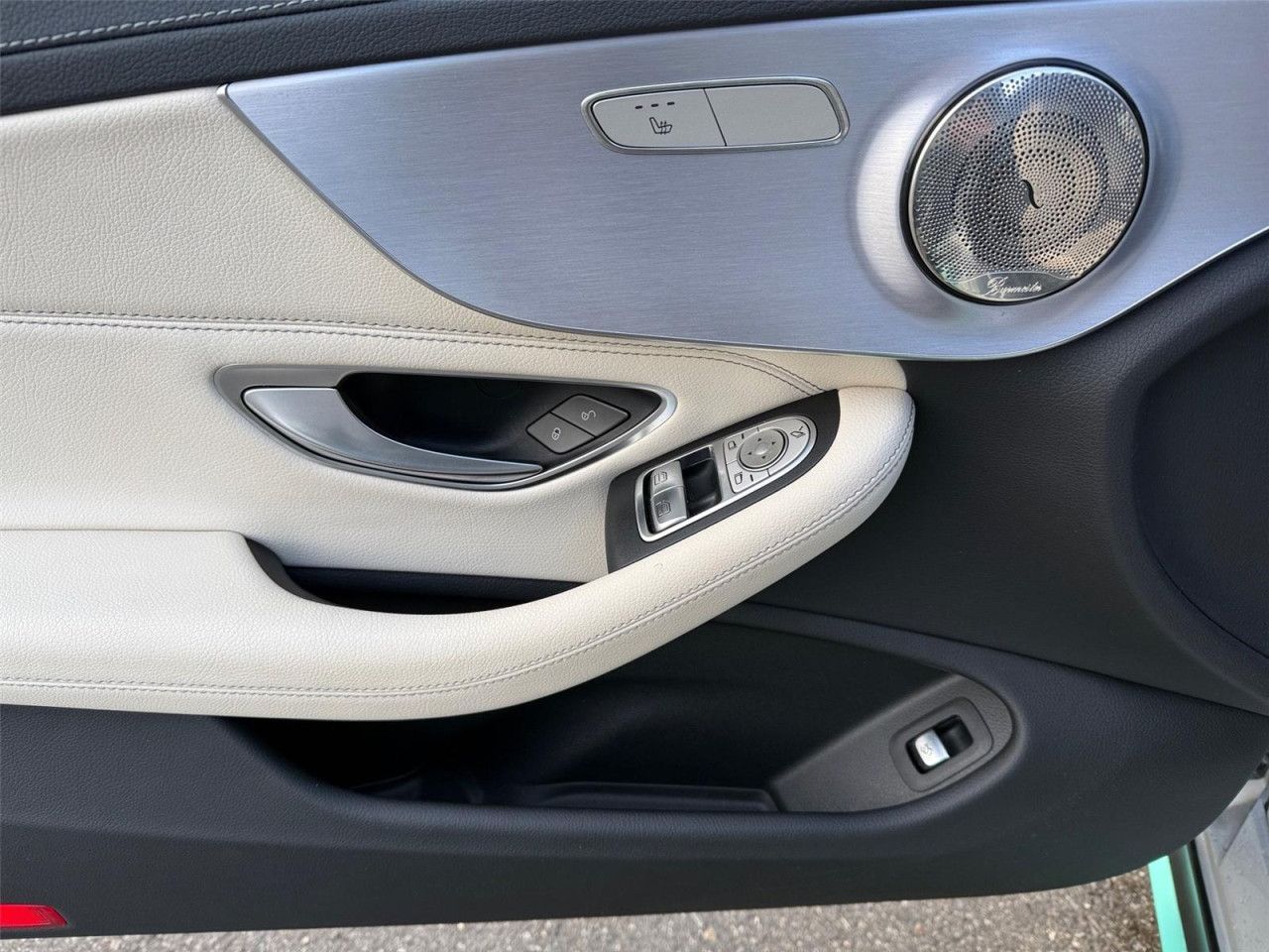 Fahrzeugbild 11 / 19