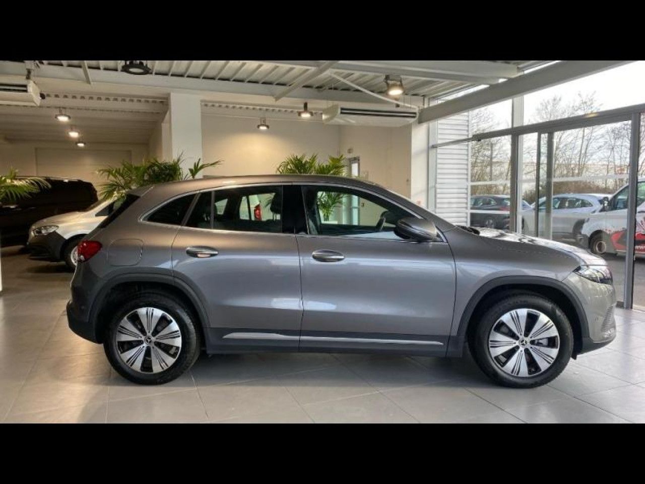 Photo du v&eacute;hicule 4 / 18