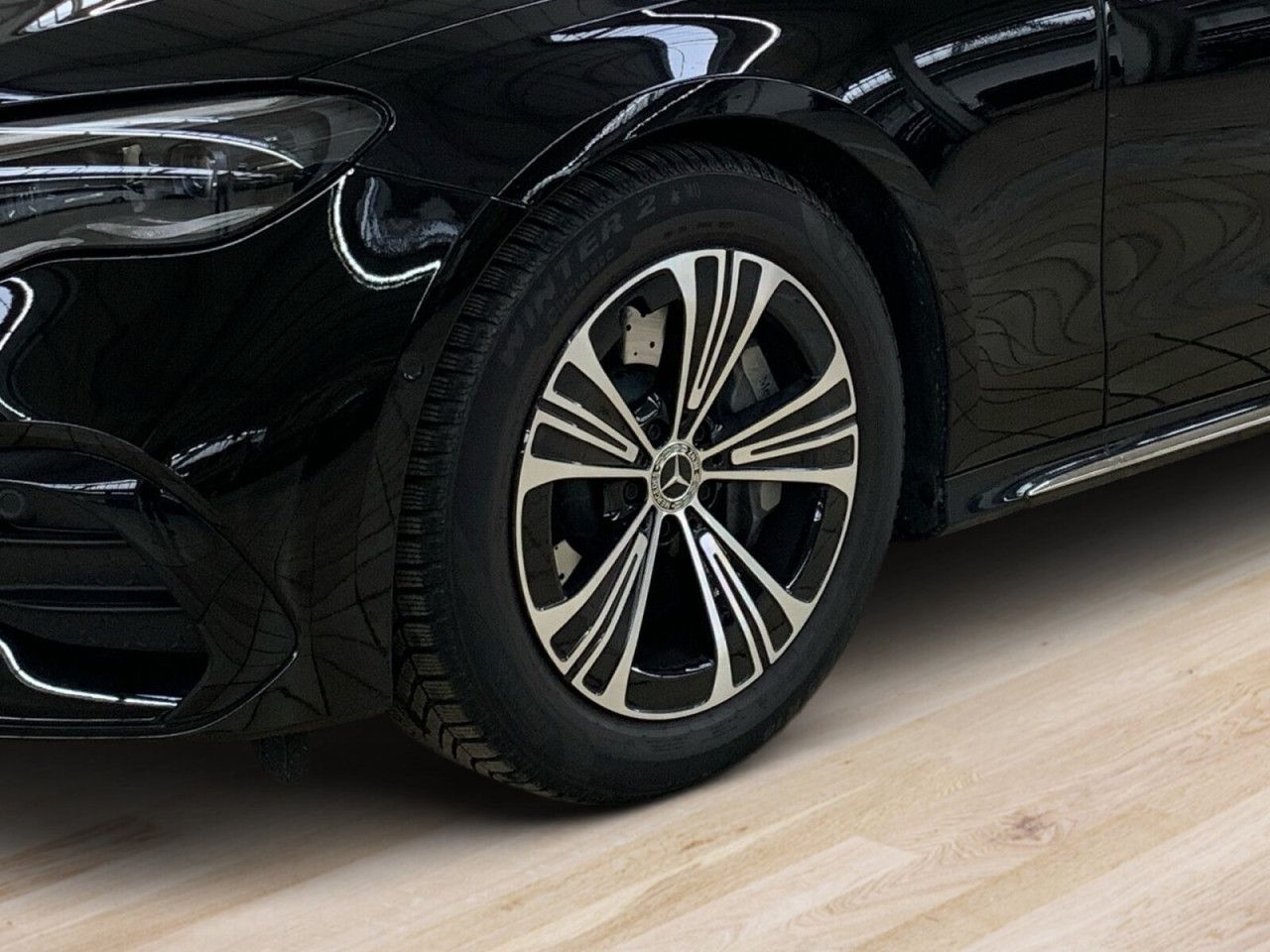 Mercedes-Benz E-Klasse – Bild 6