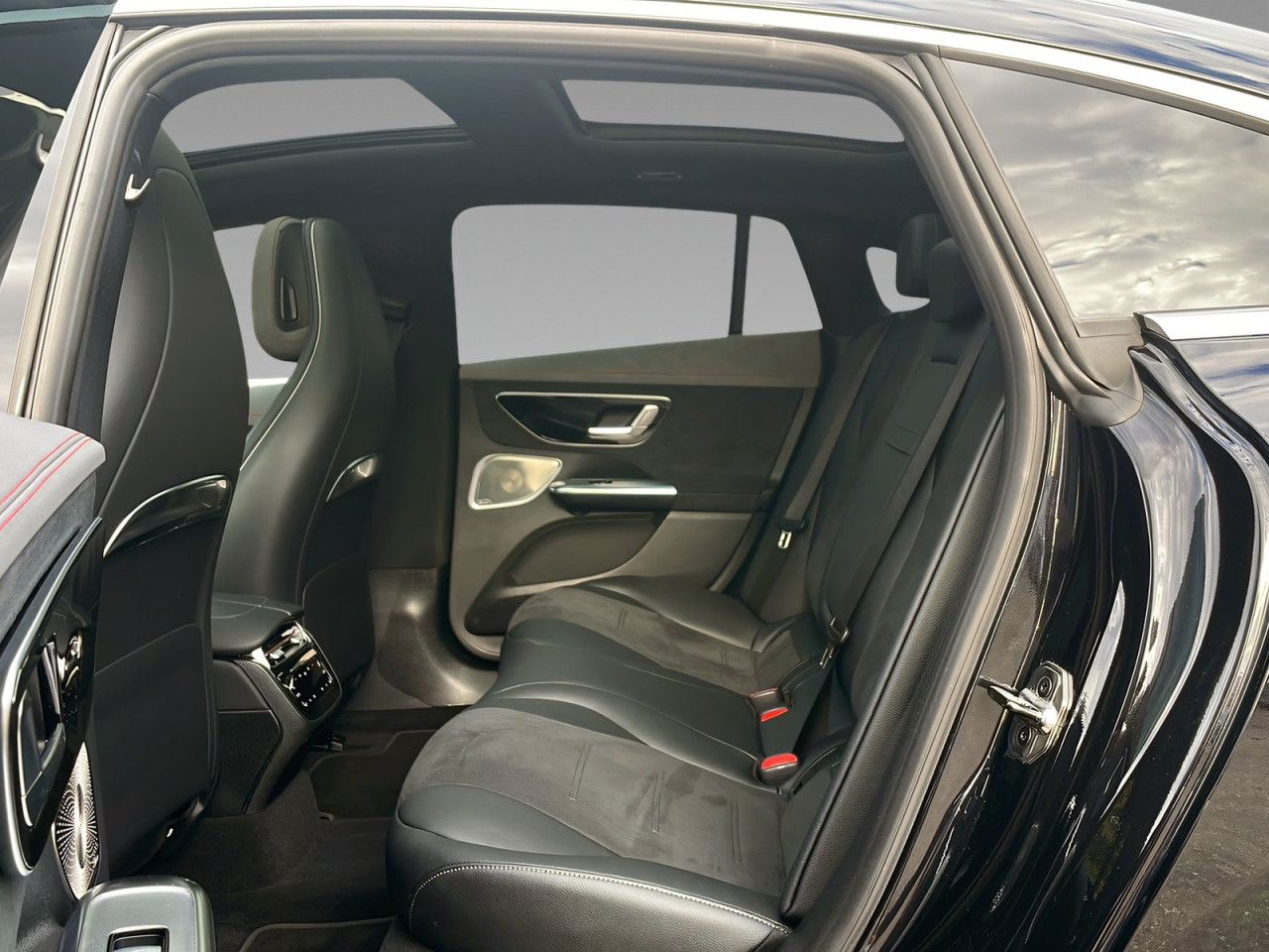 Mercedes-Benz EQE – Bild 22