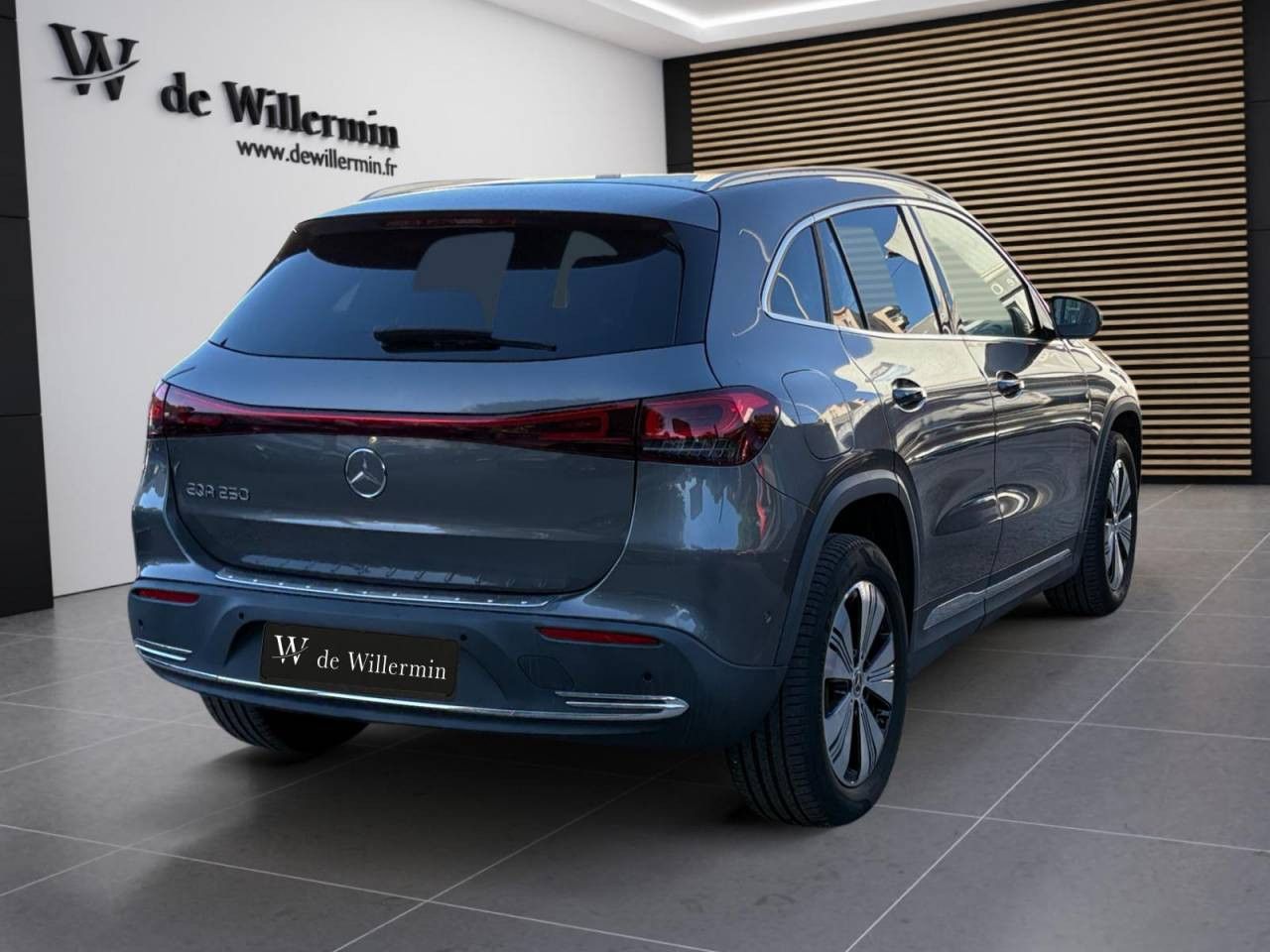 Photo du v&eacute;hicule 4 / 18